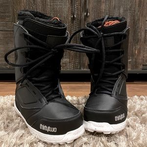 ThirtyTwo Zephyr Women's '18 Snowboard Boots- size 6.5